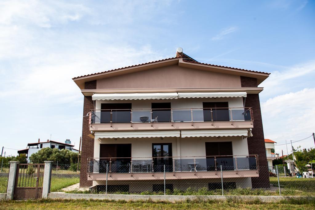 Sea View Appartment In Geoponika Nea Kallikrateia Exterior foto